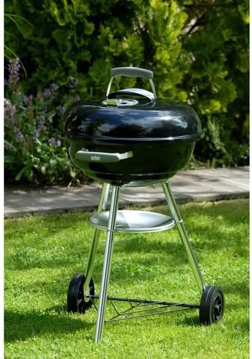 Barbecue weber en métal noir vue 3