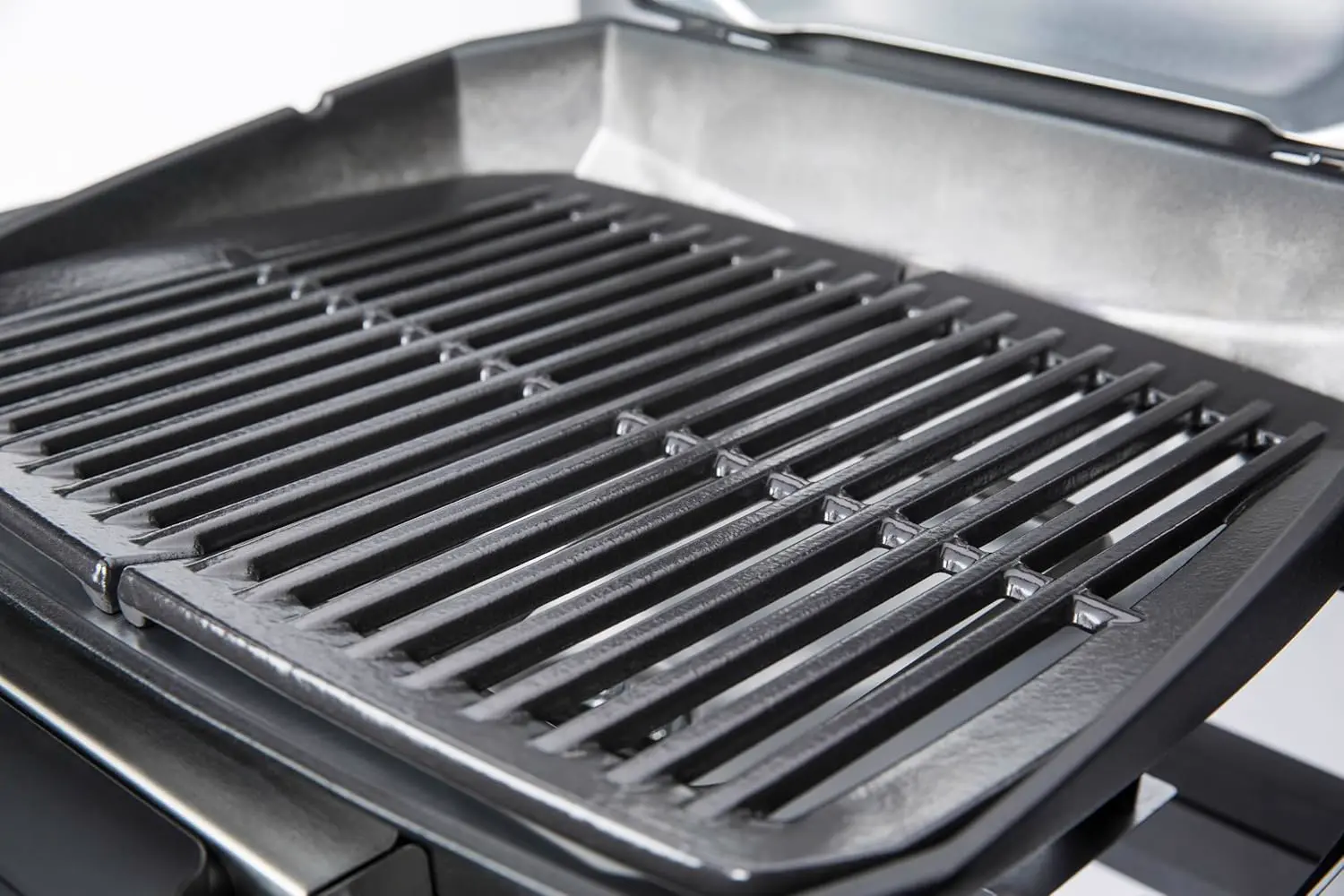 Barbecue weber en aluminium vue 7