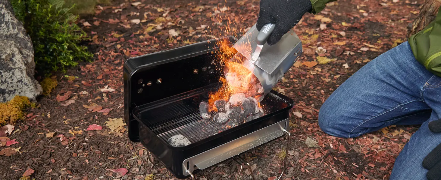 Barbecue weber 4 places en métal noir 42 m² — contenu détaillé 11
