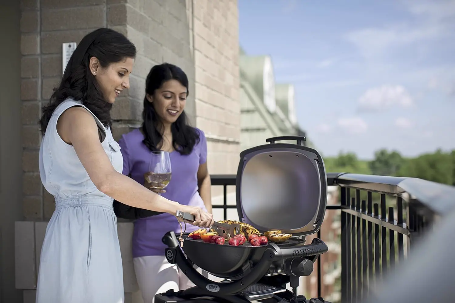 Barbecue weber en métal noir 43 m² vue 15