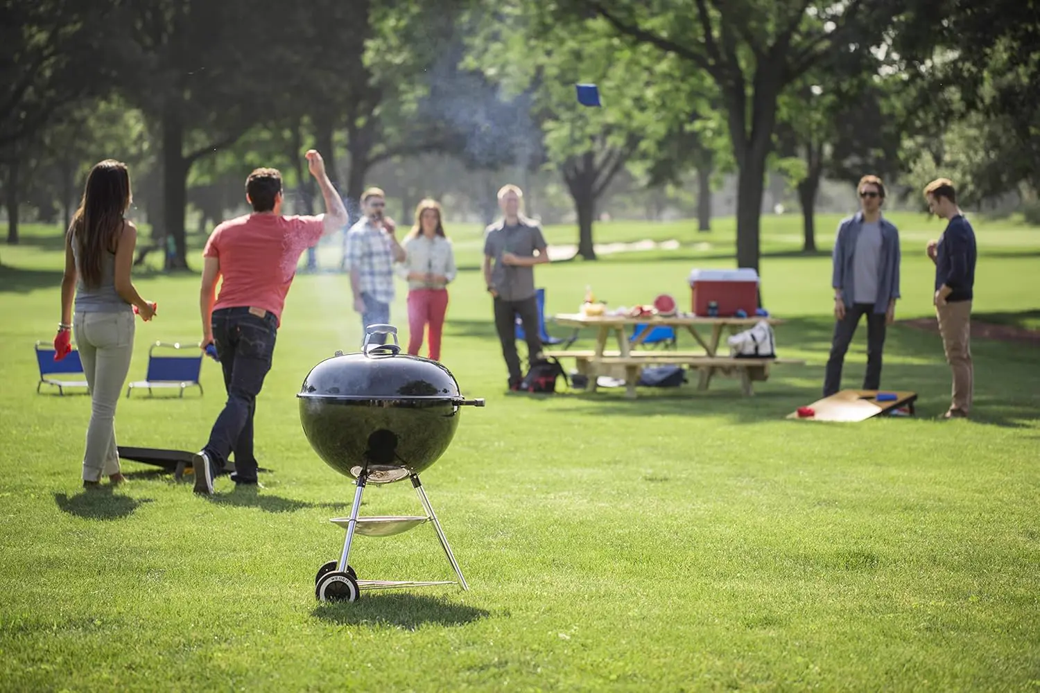 Barbecue weber en métal noir vue 16