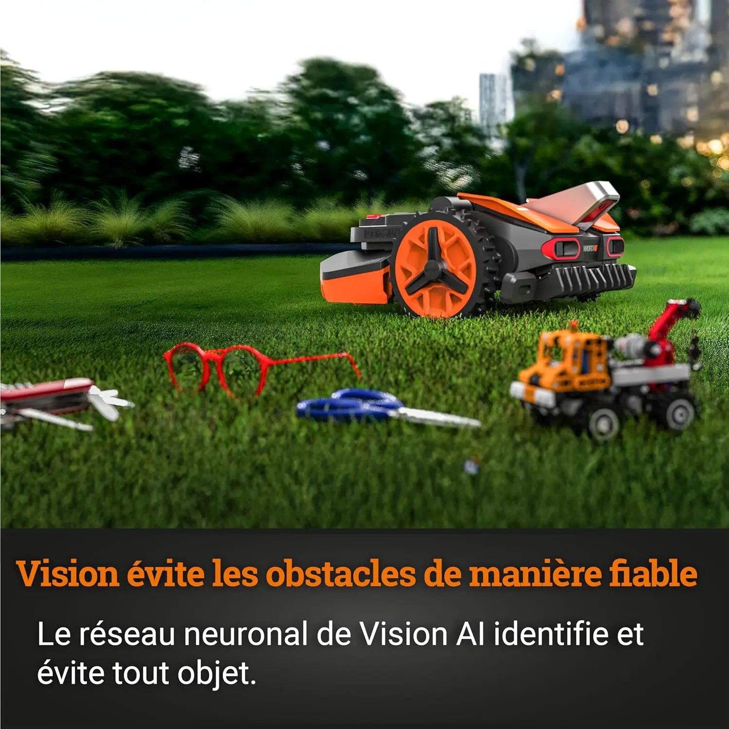 Robot tondeuse orange vue 4