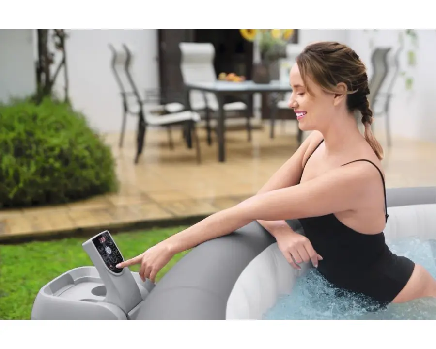 Spa gonflable 6 personnes 7 places — contenu détaillé 3