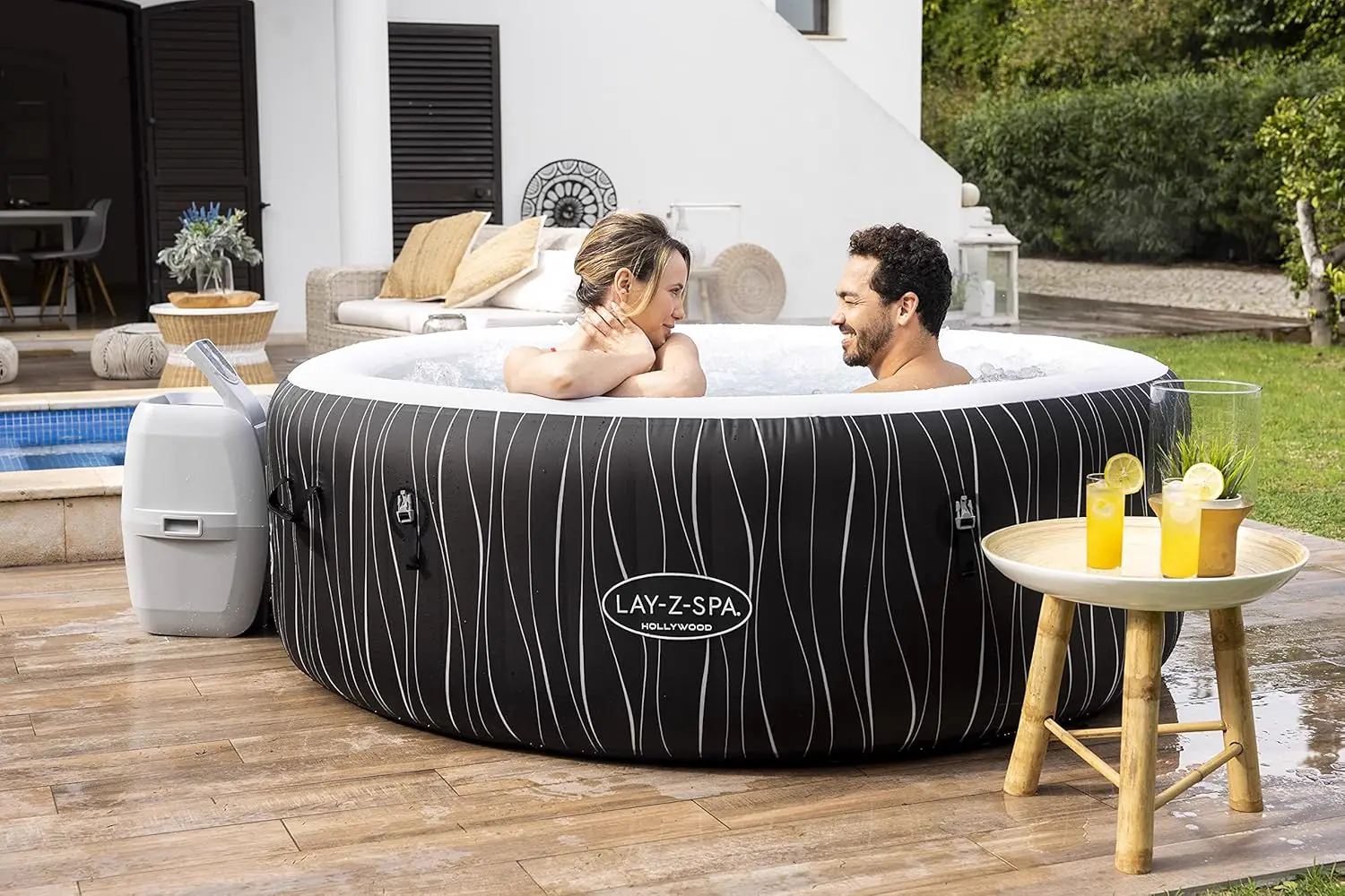Spa gonflable 2 personnes 6 places vue 19