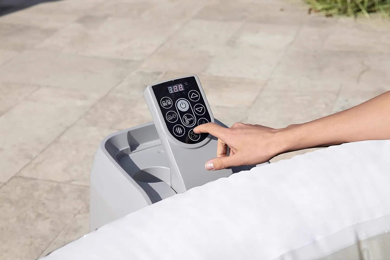 Spa gonflable 2 personnes 6 places vue 30