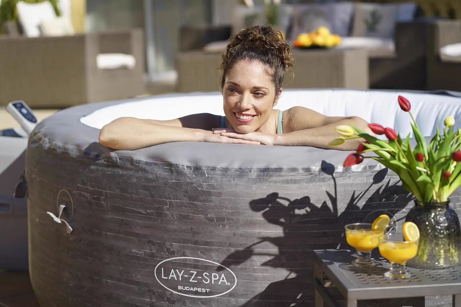 Spa gonflable 6 personnes 6 places gris vue 2