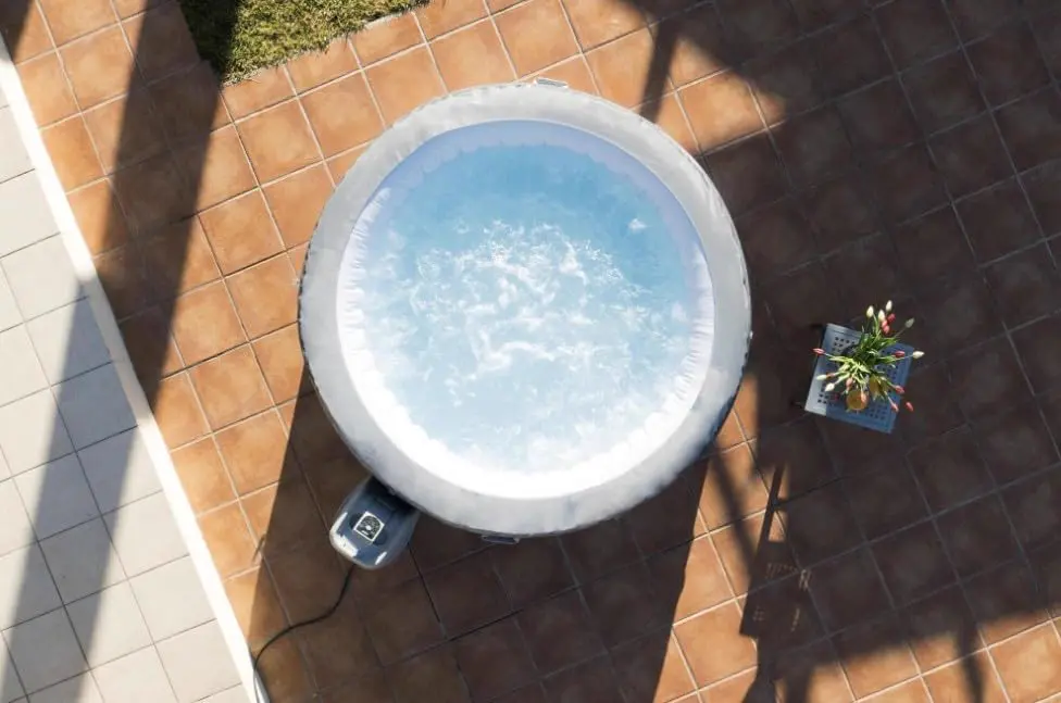 Spa gonflable 6 personnes 6 places gris vue 9