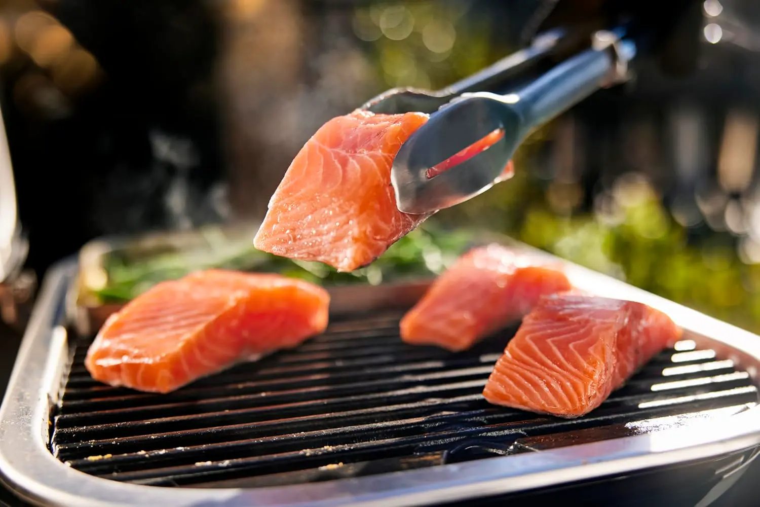 Barbecue weber noir 43 m² vue 4