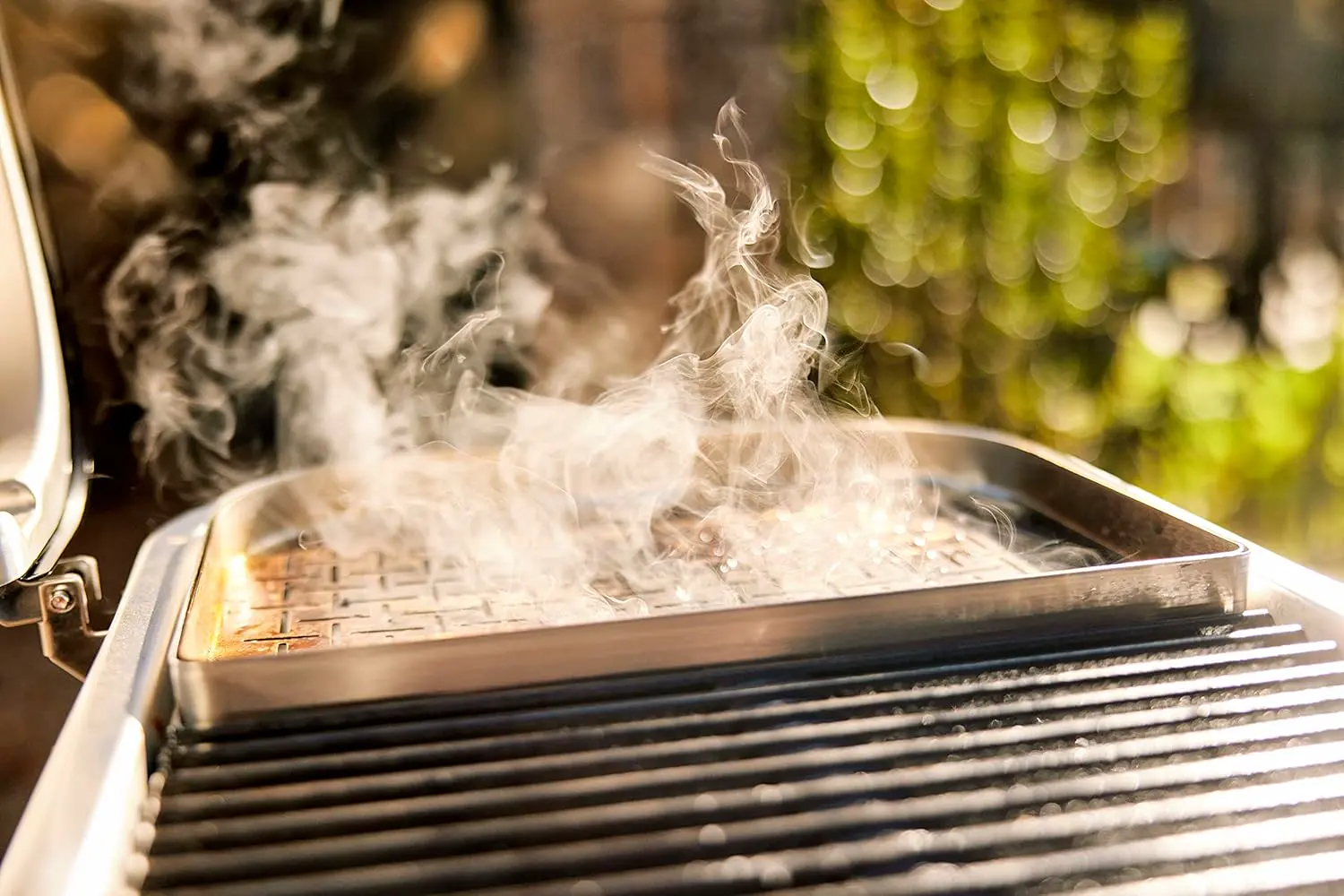 Barbecue weber noir 43 m² vue 6