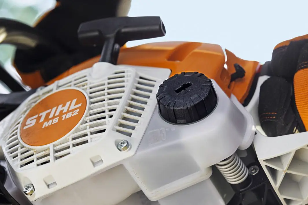 Tronçonneuse thermique Stihl MS 162 Tronçonneuse 30 cm vue 7