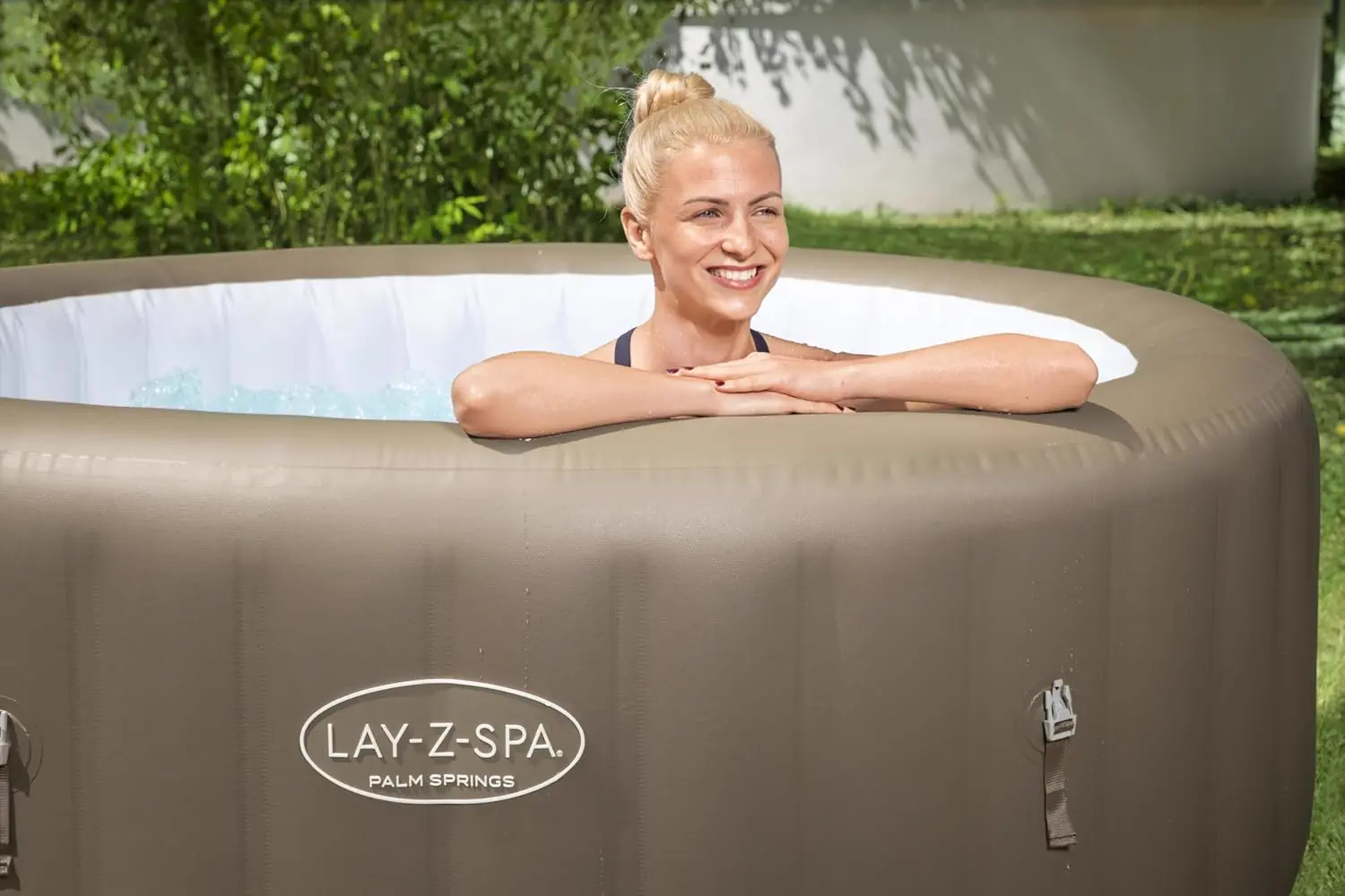Spa gonflable 4 personnes 6 places sable vue 7