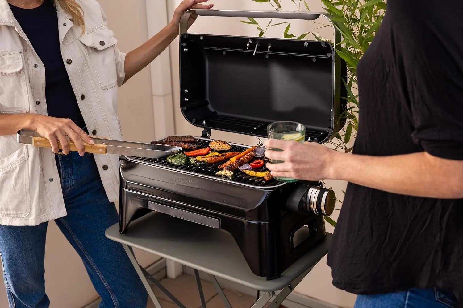 Barbecue électrique en aluminium noir vue 12