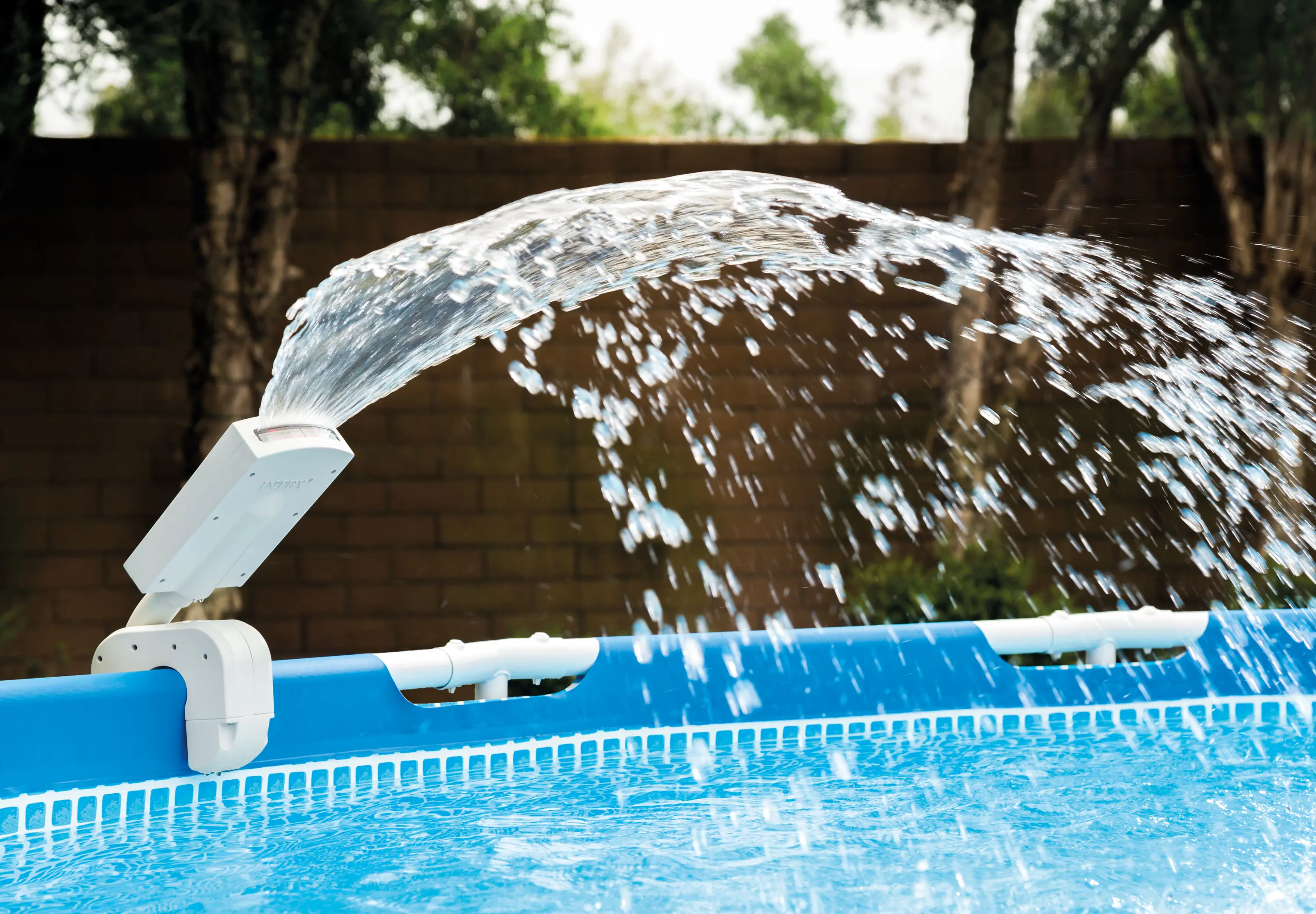 Robot piscine Intex Nettoyeur à Batterie Zr100 — contenu détaillé 4