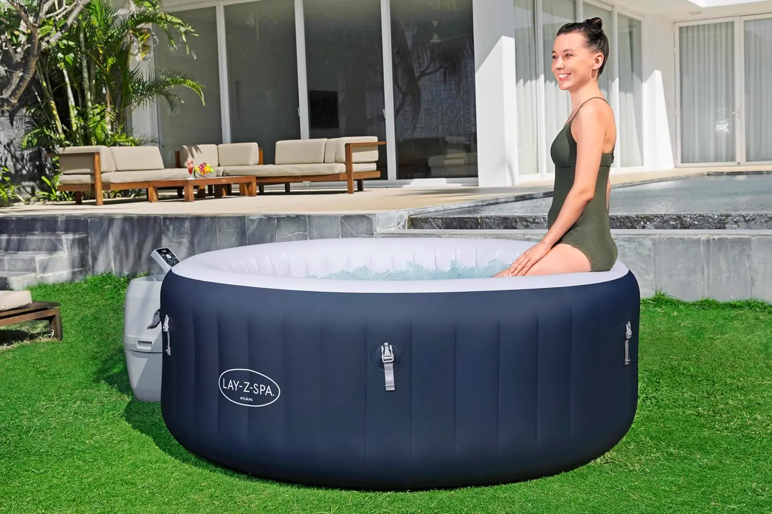 Spa gonflable 4 personnes 2 places bleu vue 5