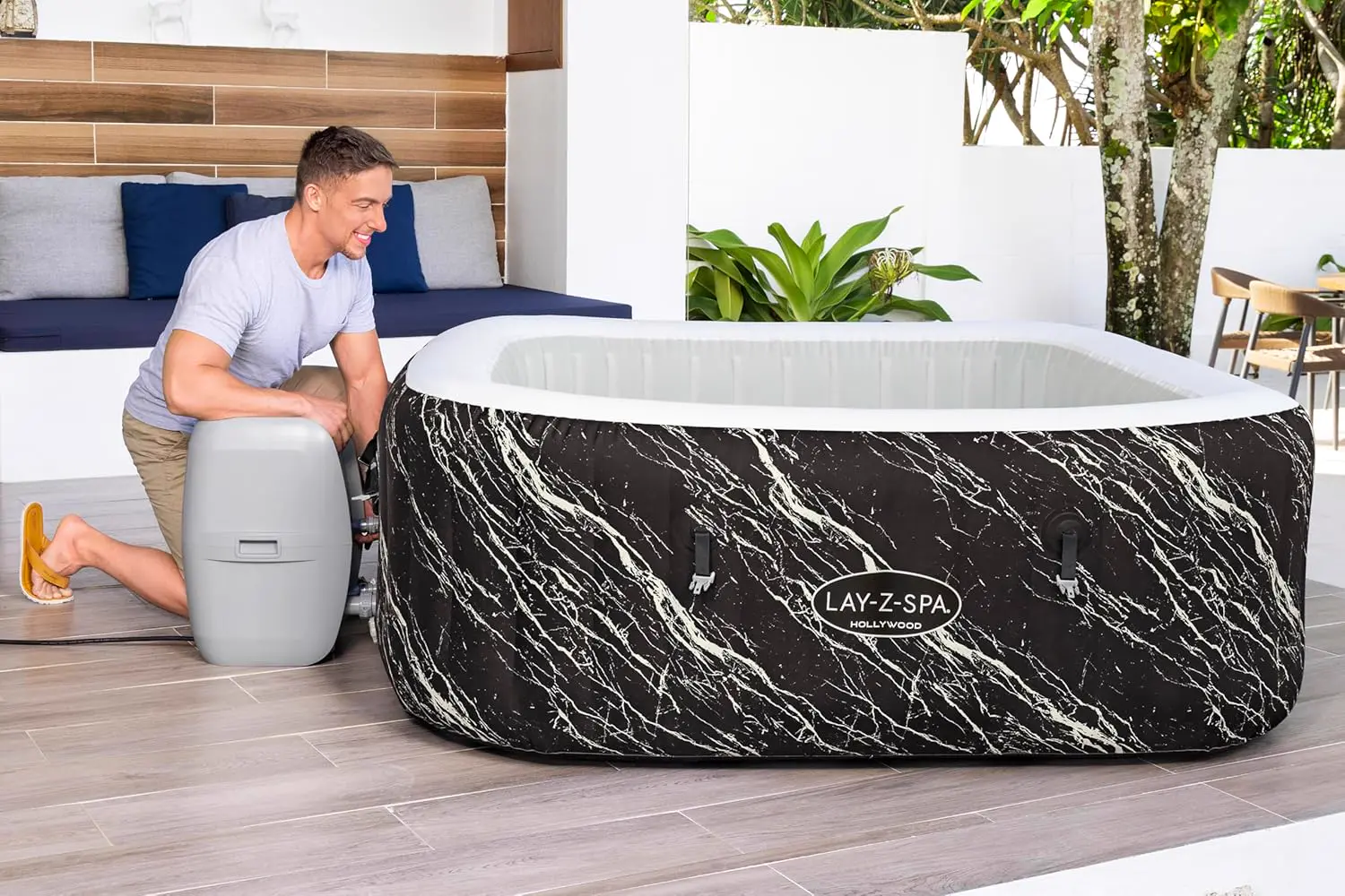 Spa gonflable 2 personnes 6 places noir vue 10