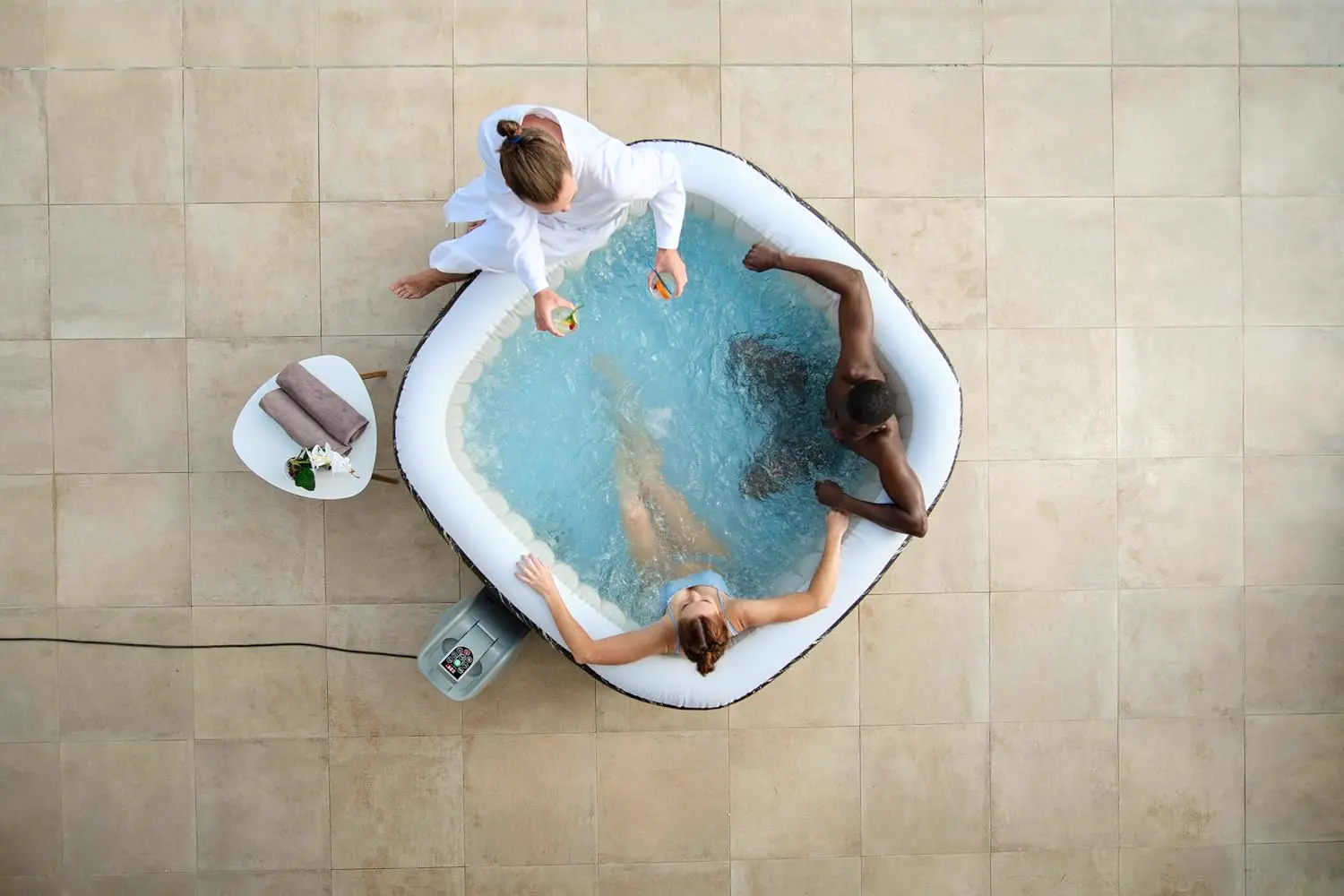 Spa gonflable 2 personnes 6 places noir vue 11