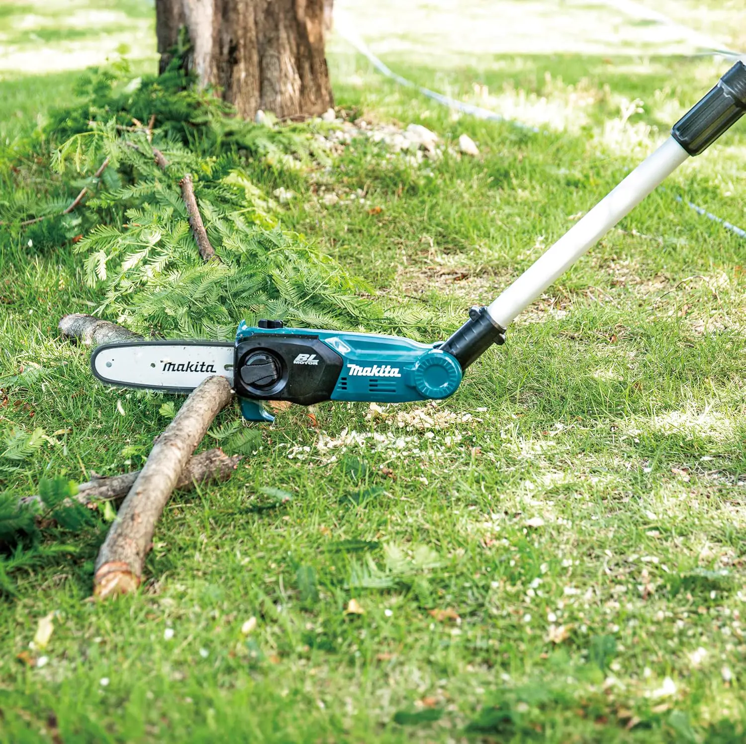 Tronçonneuse électrique Makita DUA200Z 18V Li-ion LXT Scie à p… vue 18