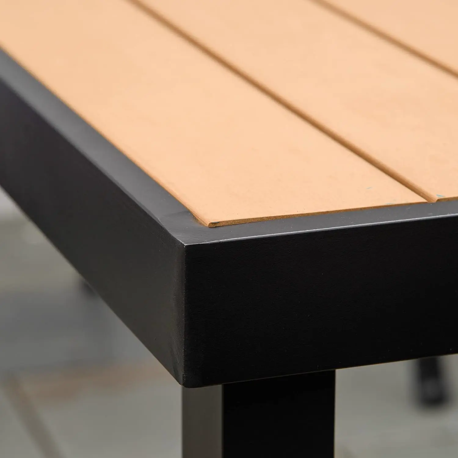 Table de jardin 6 places en aluminium naturel vue 7