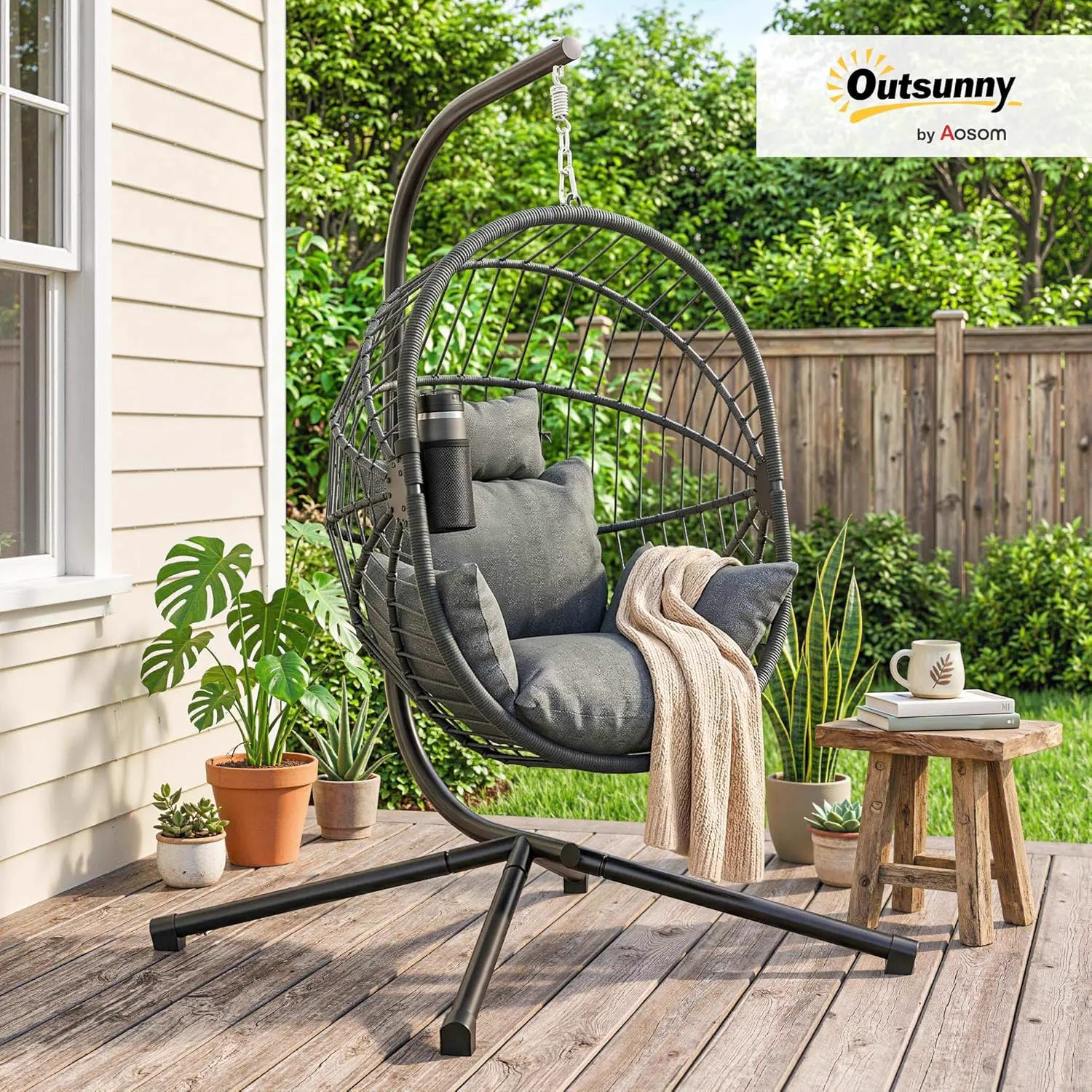 Fauteuils suspendus en métal gris vue 2