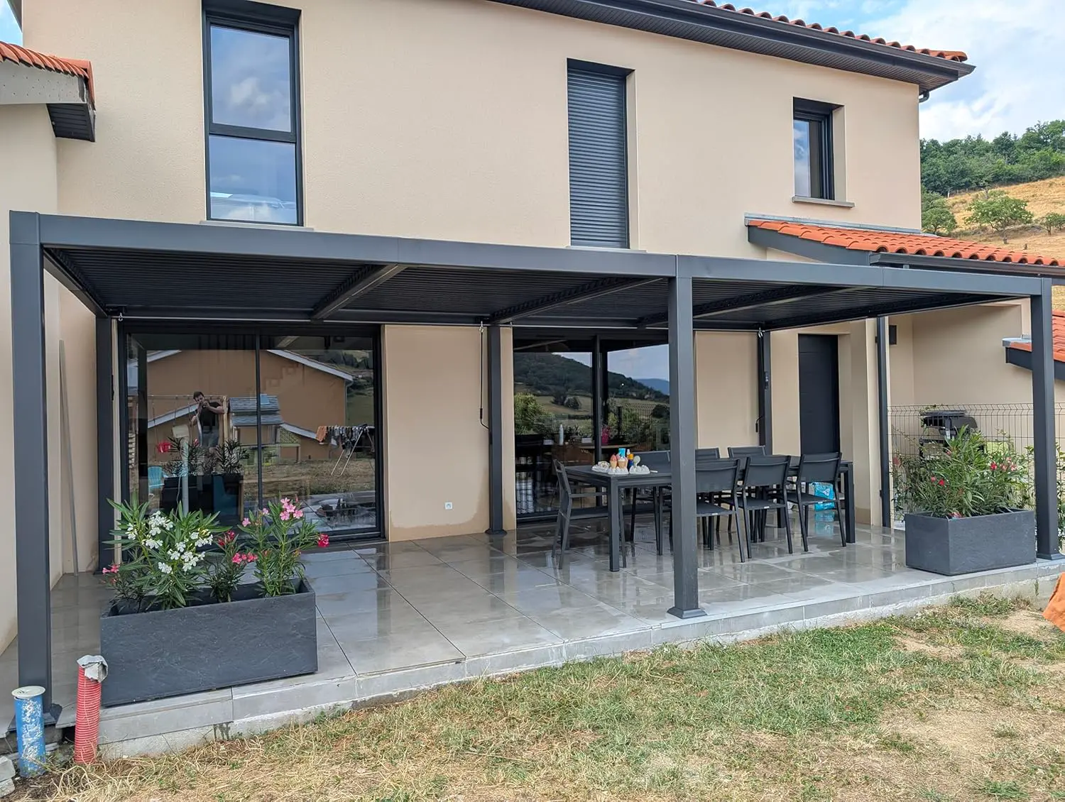 Pergola en aluminium gris 3,5x7,2 m vue 2