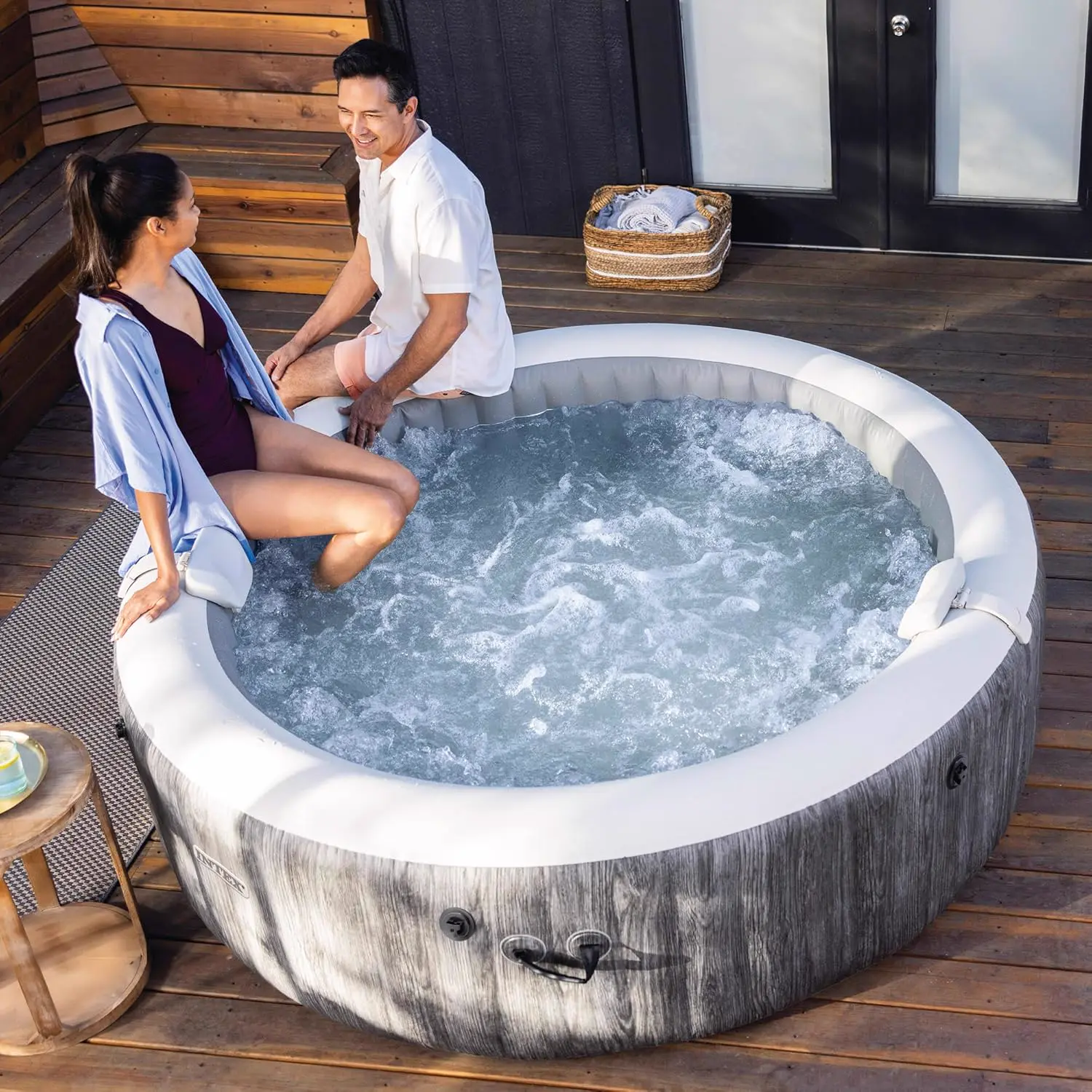 Spa gonflable 6 personnes 6 places vue 2