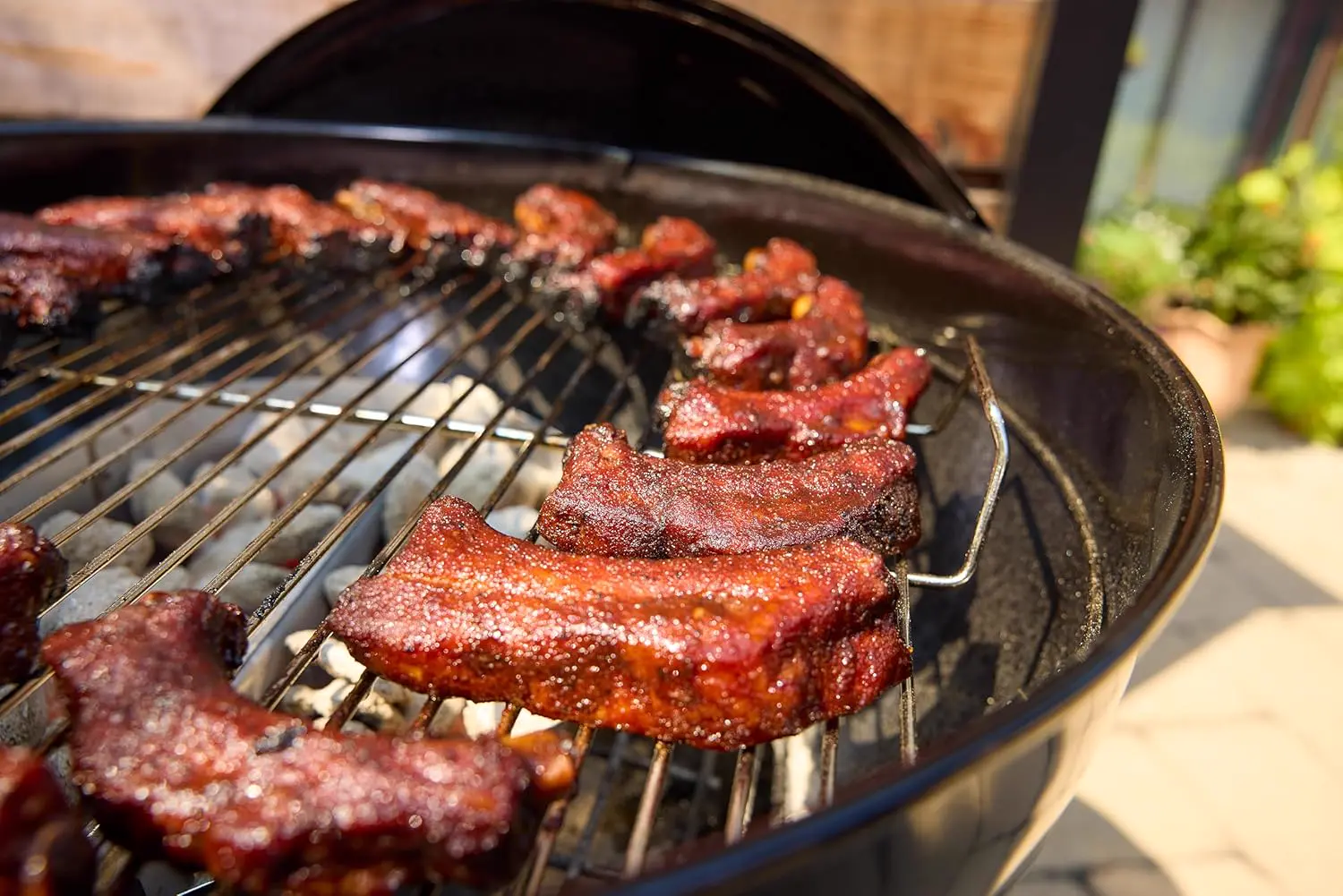 Barbecue weber en métal noir vue 12
