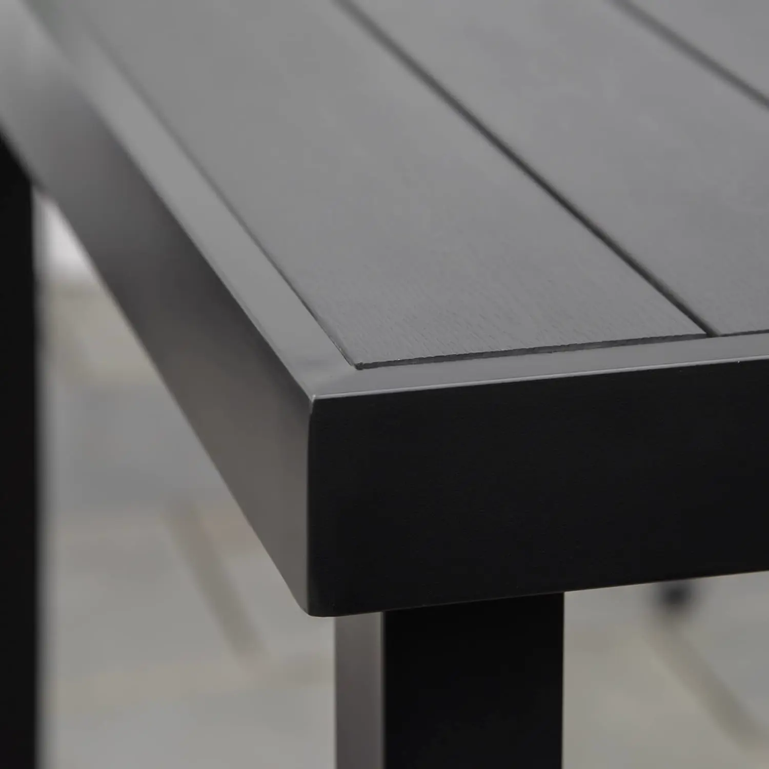 Table de jardin 6 places en aluminium noir vue 7