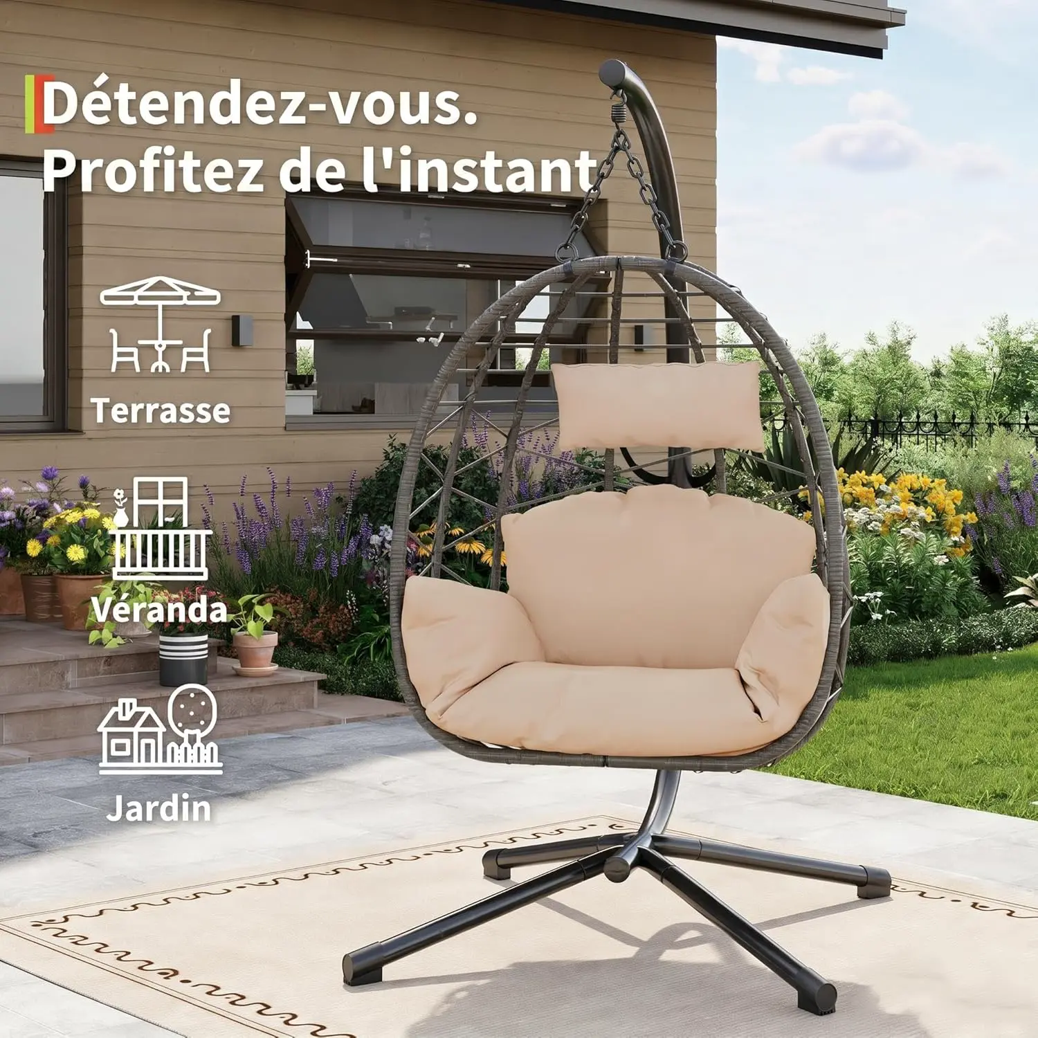 Fauteuils suspendus en rotin beige vue 2