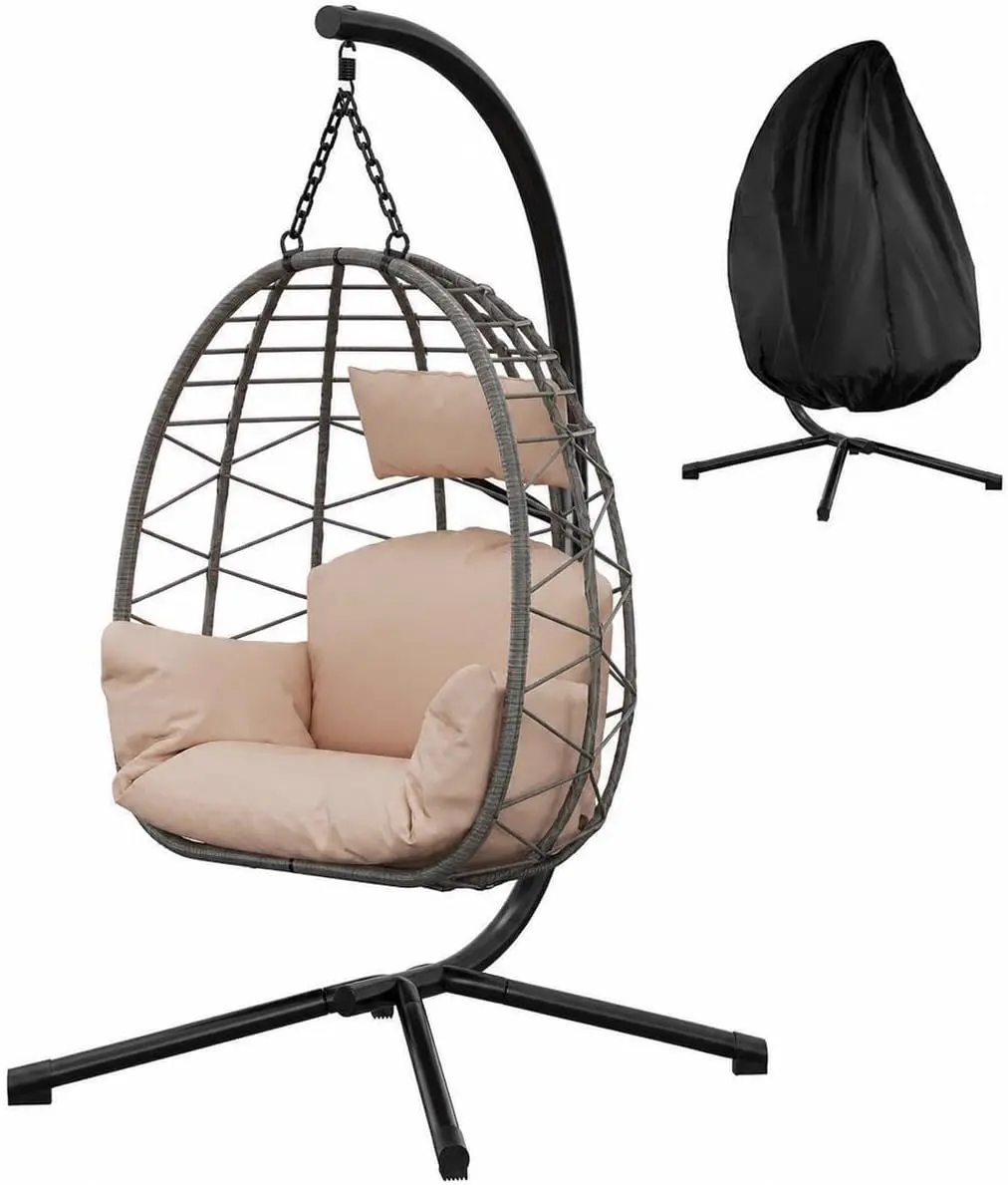 Fauteuils suspendus en rotin beige vue 1